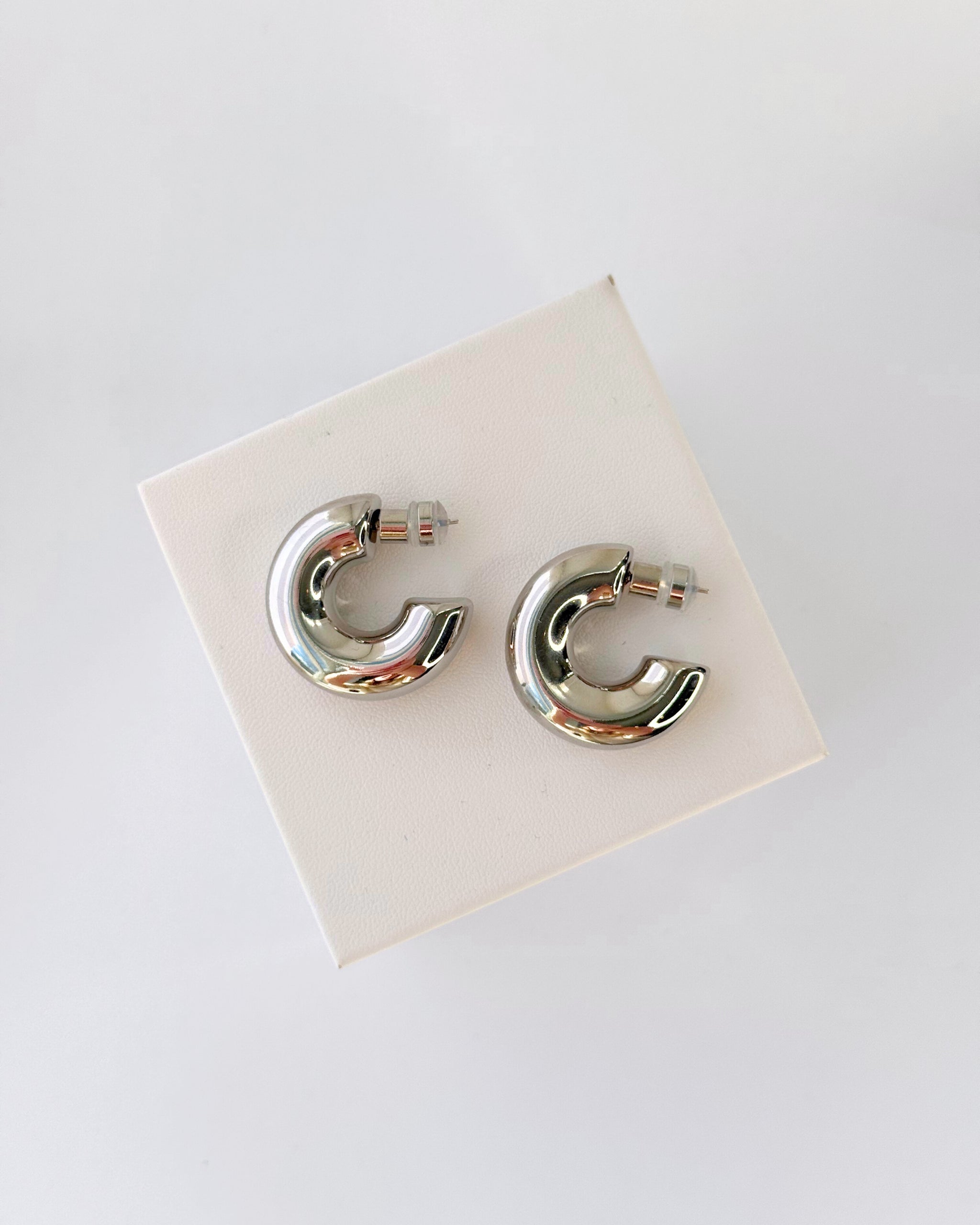 Tube Hoops Silver – Tuesday Label